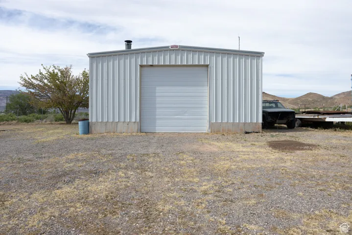 Garage with a mountain view