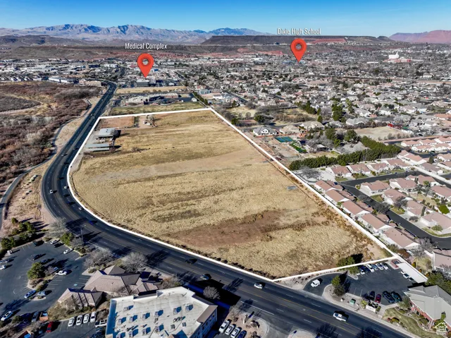 Drone / aerial view featuring a mountain view