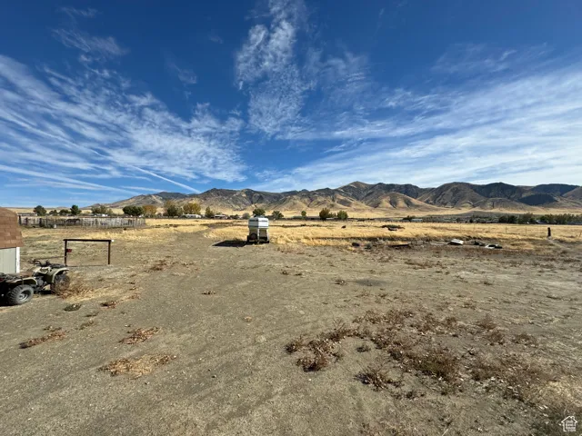 Mountain view with a rural view