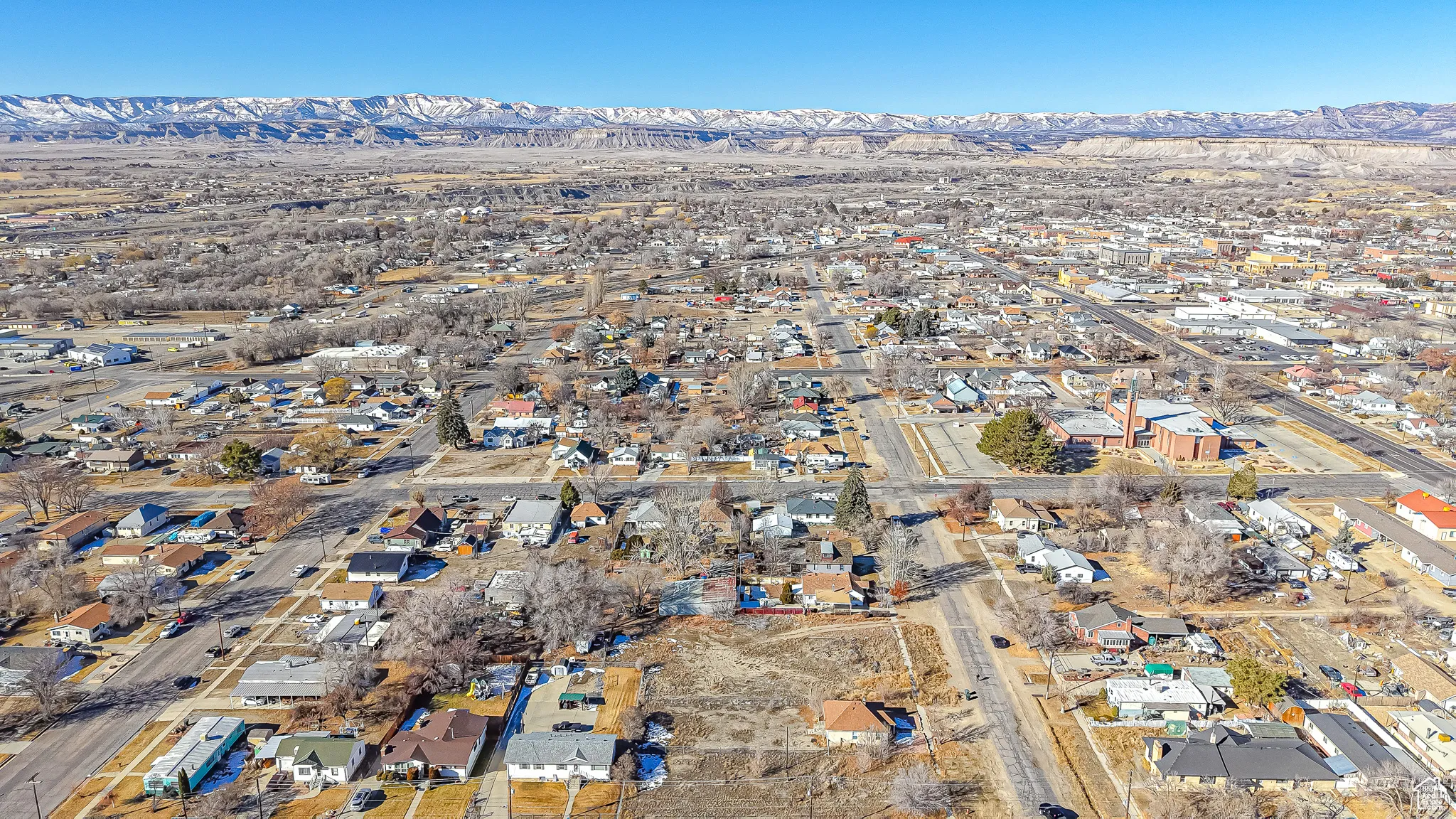 Aerial view featuring a mountain view