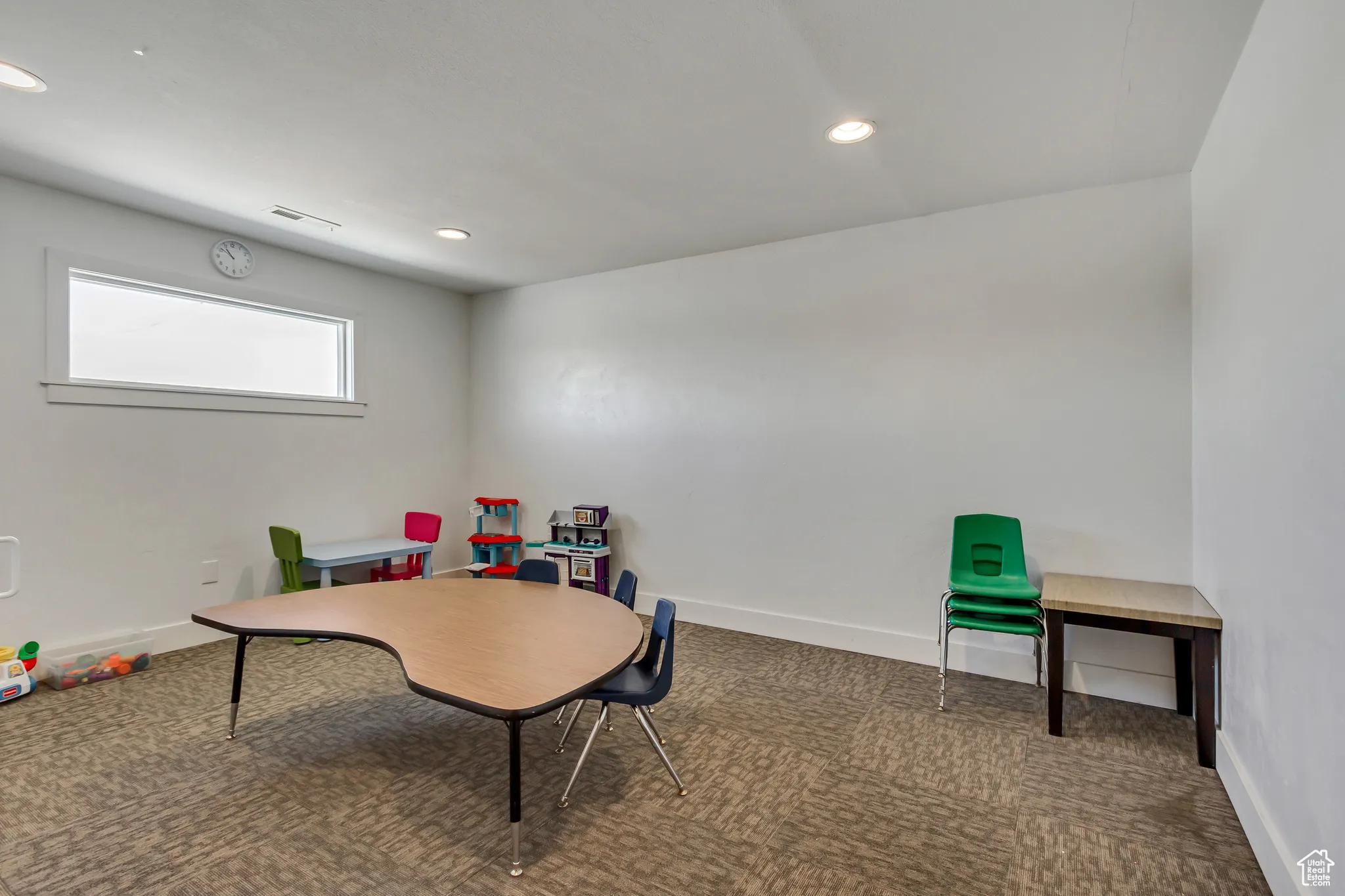 Smaller playroom/classroom