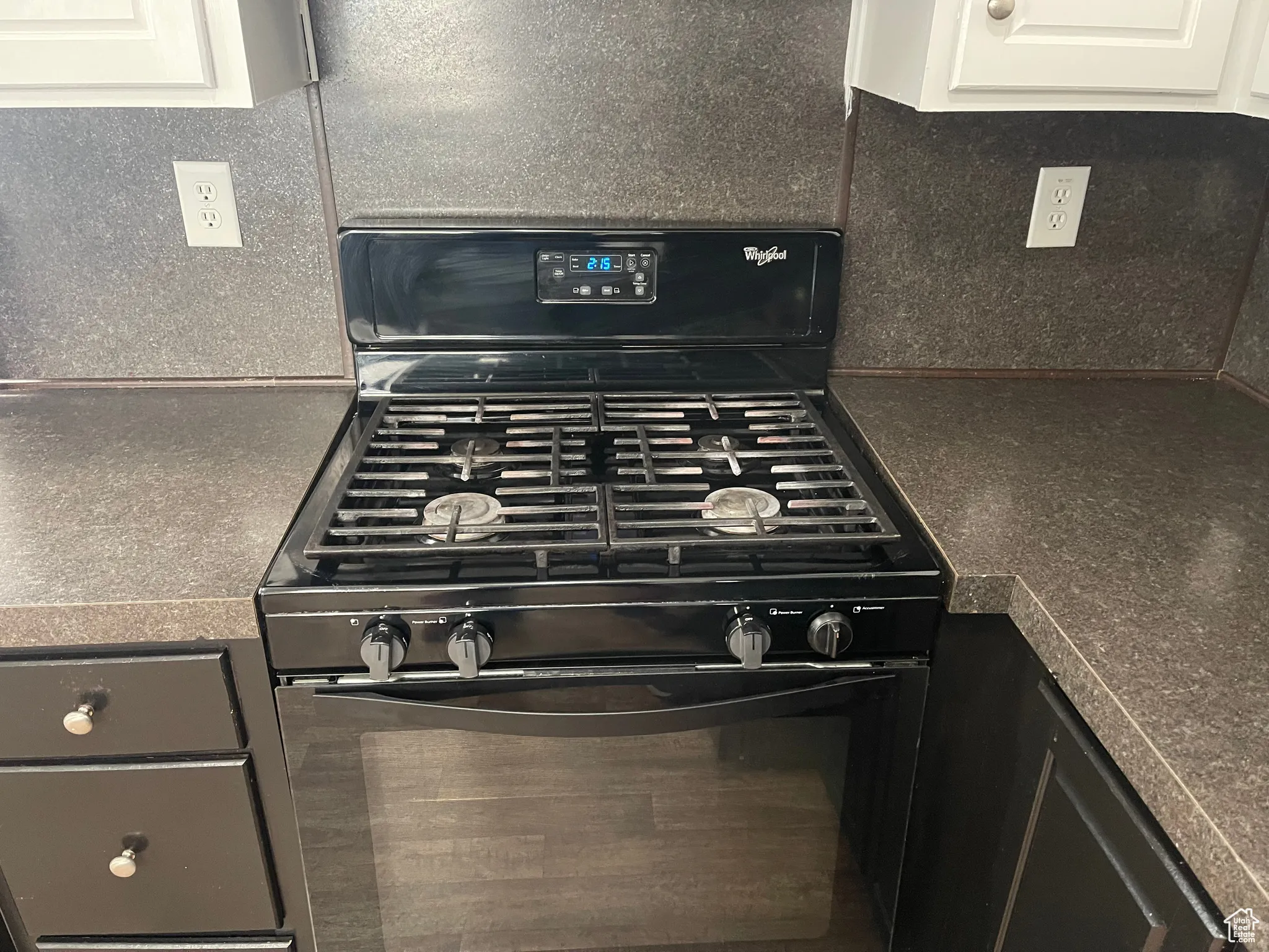 Gas stove