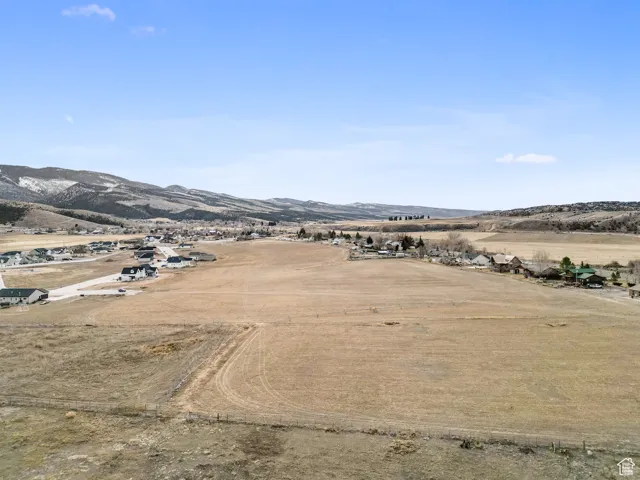 View of mountain feature