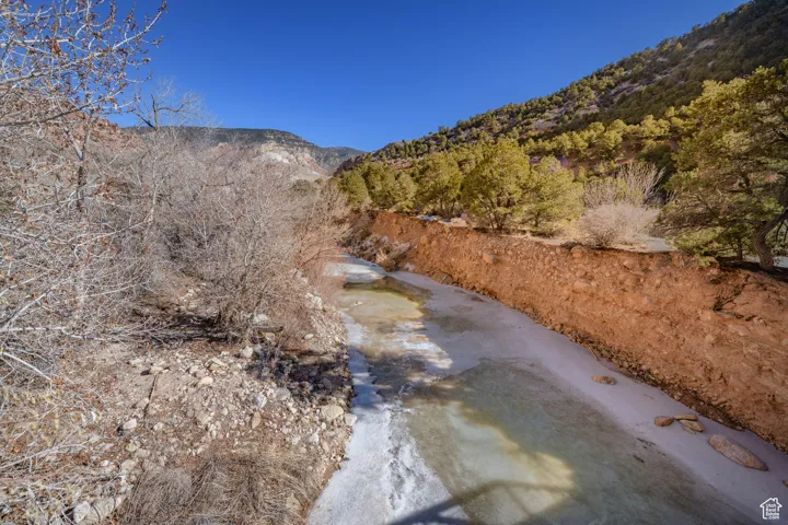 View of mountain feature