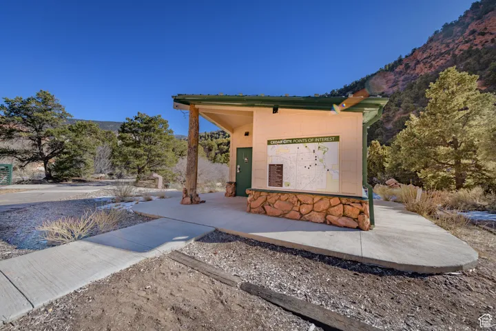 View of home's community featuring a mountain view