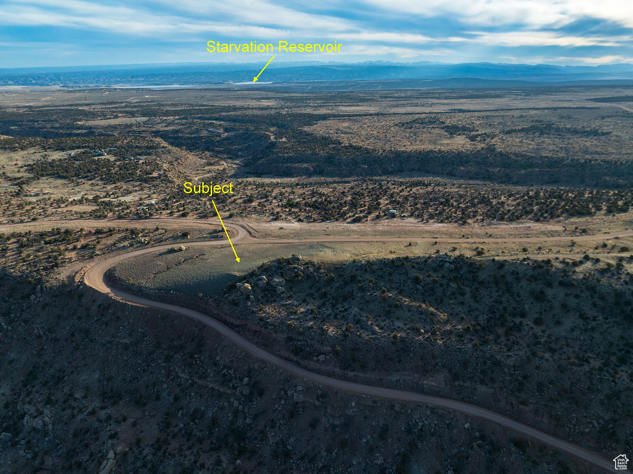 Bird's eye view featuring a mountain view
