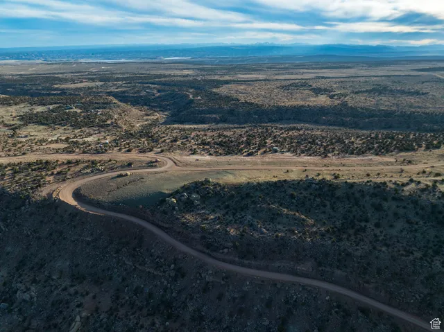 Bird's eye view featuring a mountain view