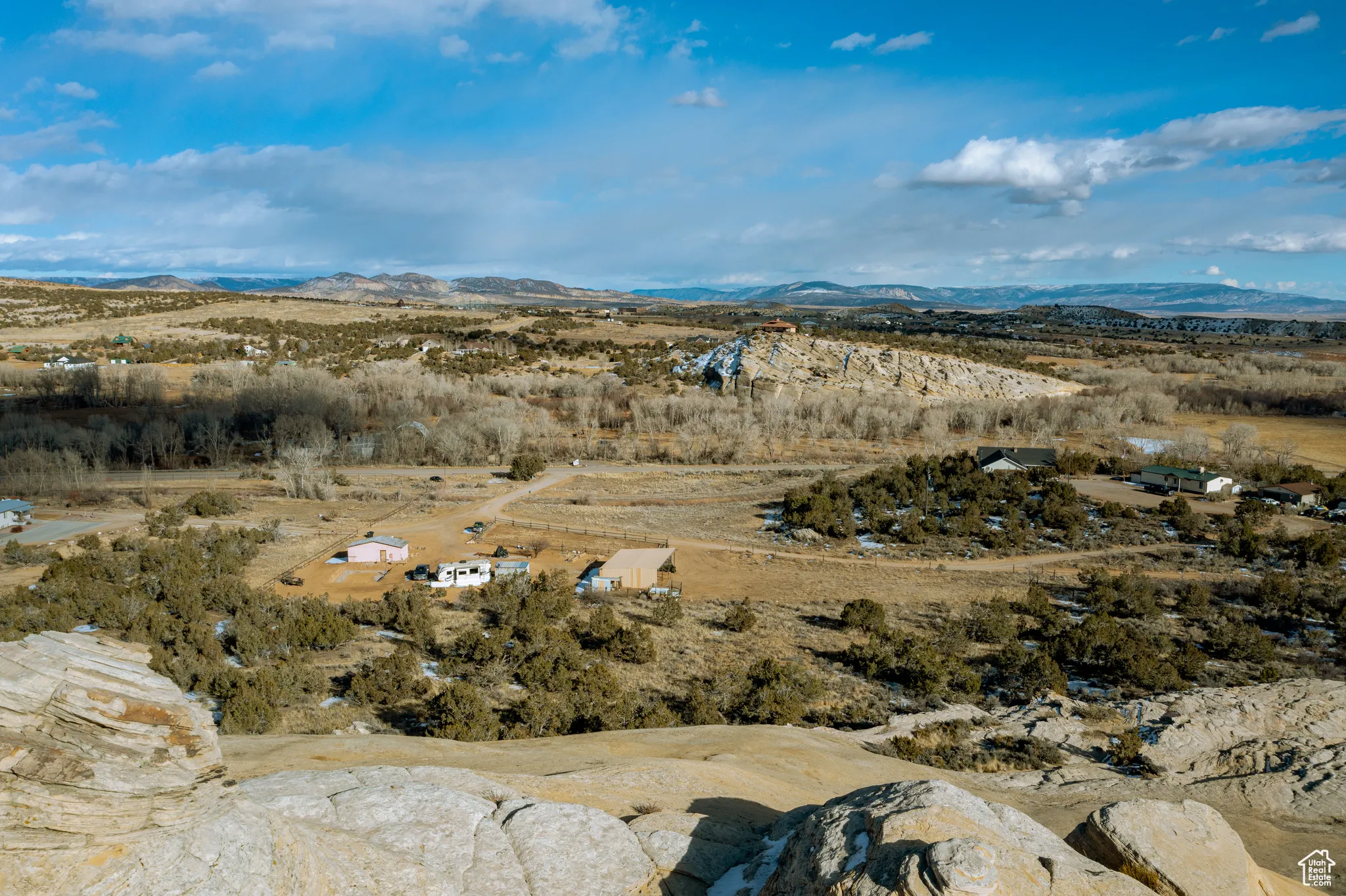 View of mountain feature