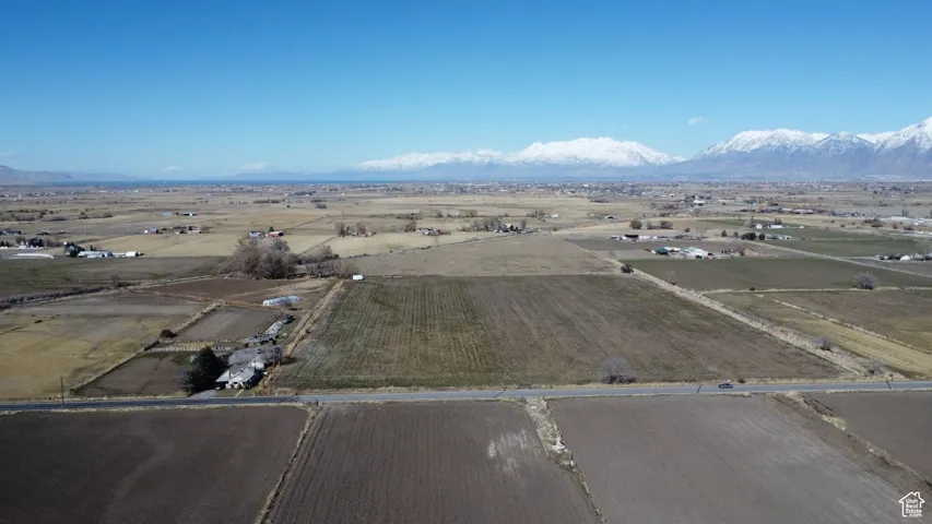 Ariel view from south