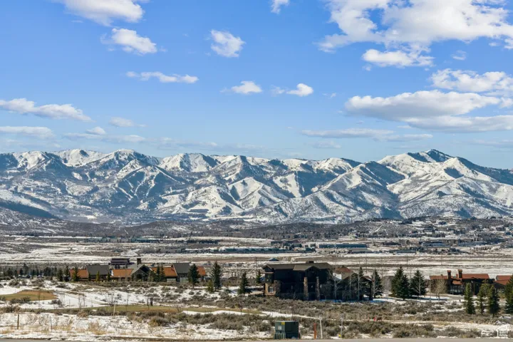 6860 White Dove Way, Park City, Utah 84098