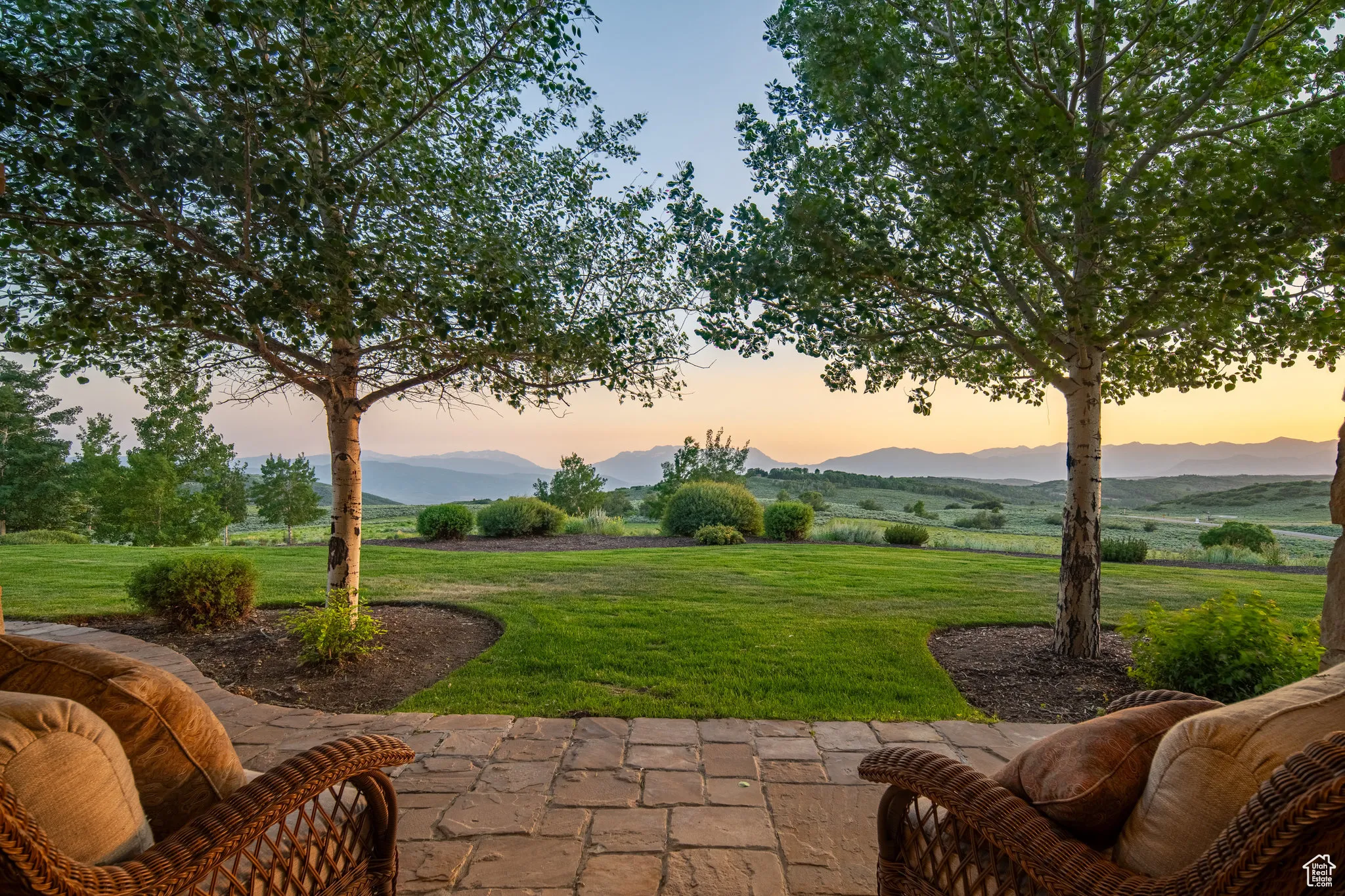 View of patio / terrace featuring a mountain view