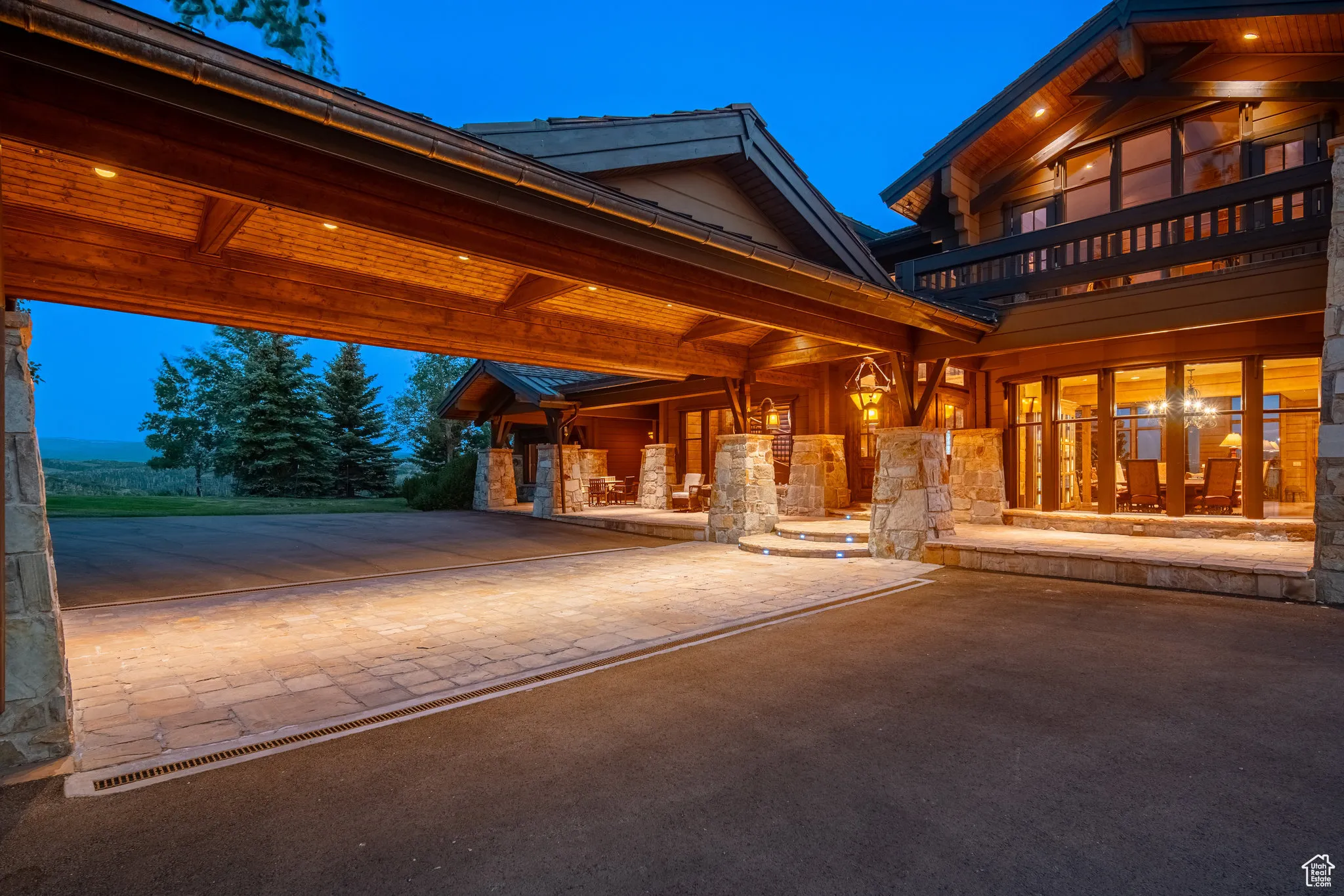 View of patio featuring driveway