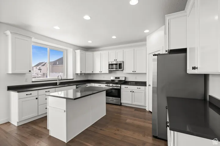 2542 N 3300 W, Clinton, Utah 84015