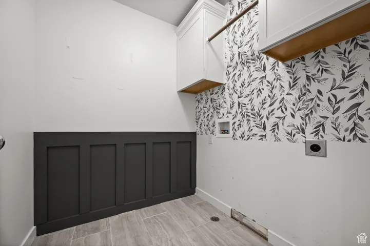 2542 N 3300 W, Clinton, Utah 84015
