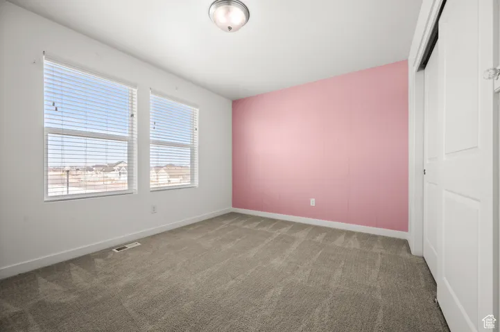 2542 N 3300 W, Clinton, Utah 84015