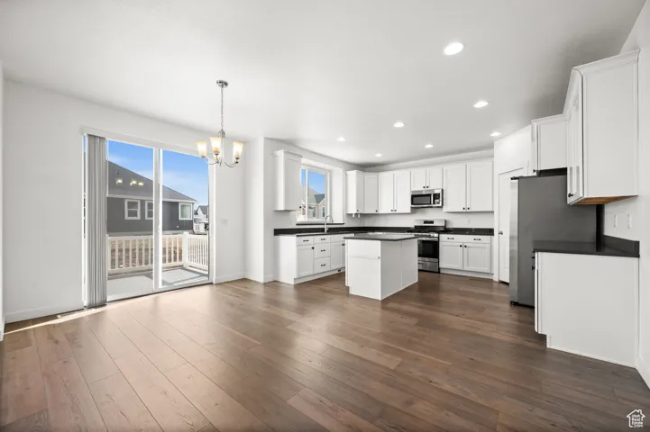 2542 N 3300 W, Clinton, Utah 84015