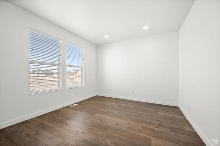 2542 N 3300 W, Clinton, Utah 84015