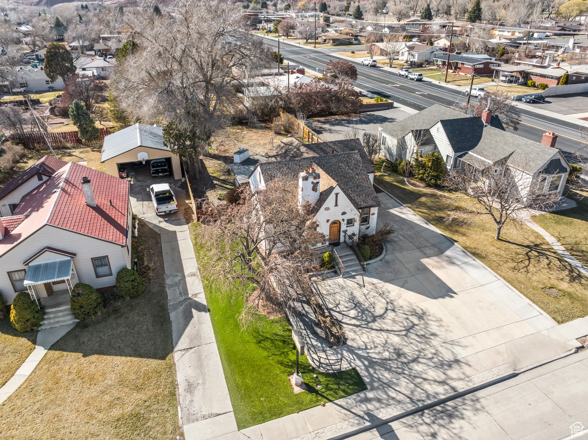 Aerial view with a residential view