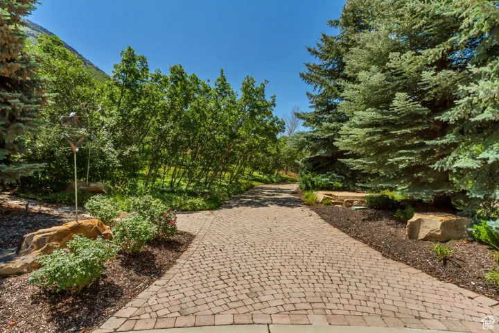 196 S Holly Dr, Alpine, Utah 84004