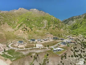 Bird's eye view featuring a mountain view