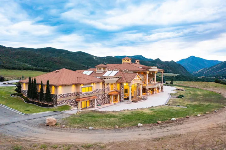 8272 Left Fork Hobble Creek Rd, Springville, Utah 84663