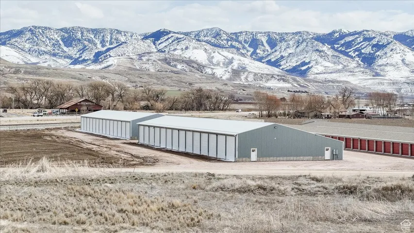 View of mountain feature