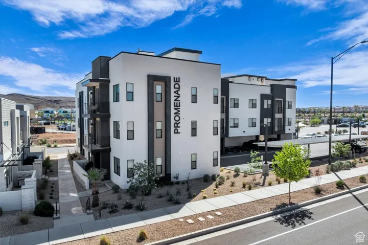 875 W Akoya Pearl St #101-b, St. George, Utah 84790