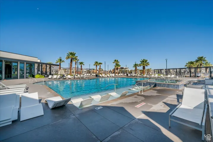 875 W Akoya Pearl St #101-b, St. George, Utah 84790