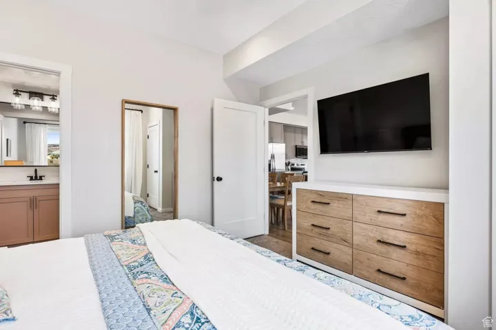 875 W Akoya Pearl St #101-b, St. George, Utah 84790