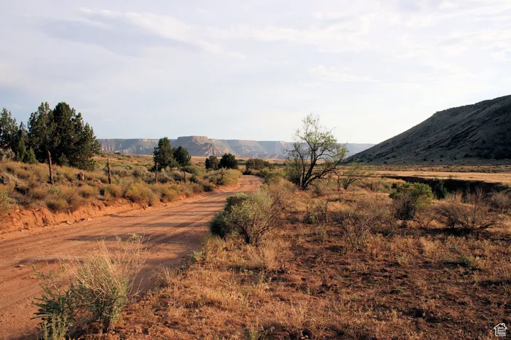 Mountain view with a rural view
