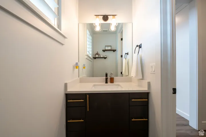 Powder bath
