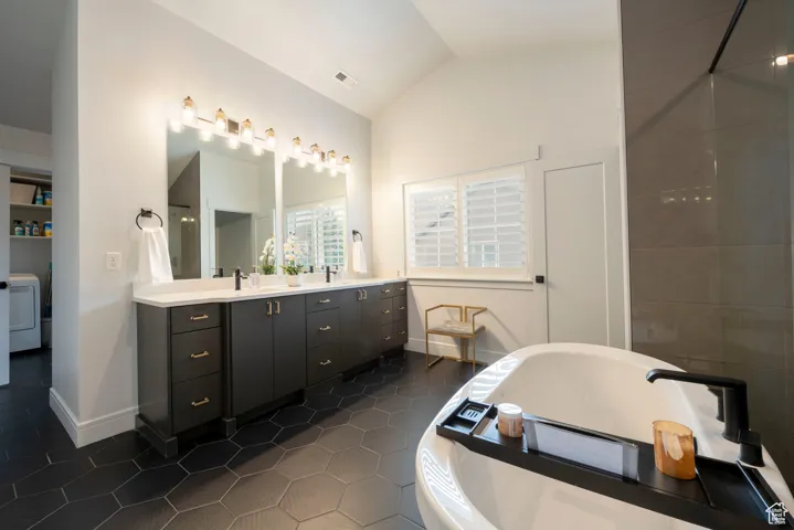 Primary En Suite
