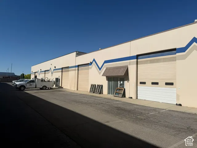 1901 W 2425 S, Woods Cross, Utah 84087