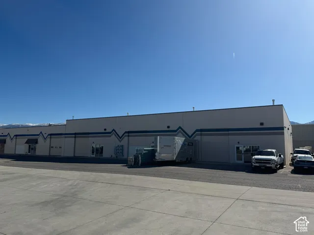 1901 W 2425 S, Woods Cross, Utah 84087