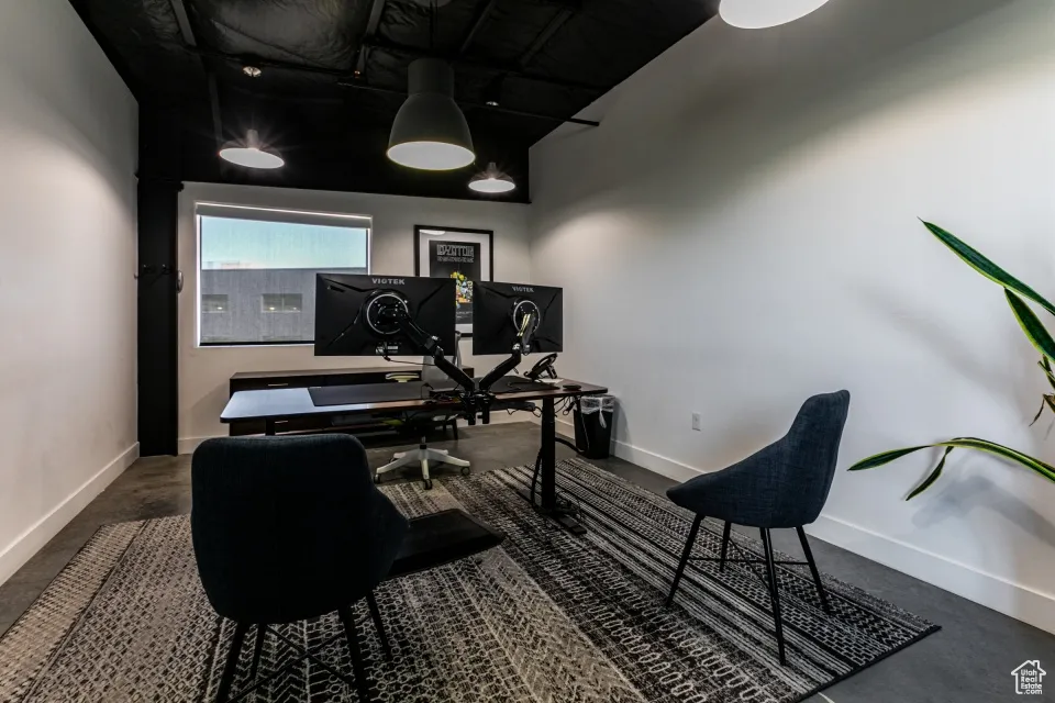 Office space featuring baseboards