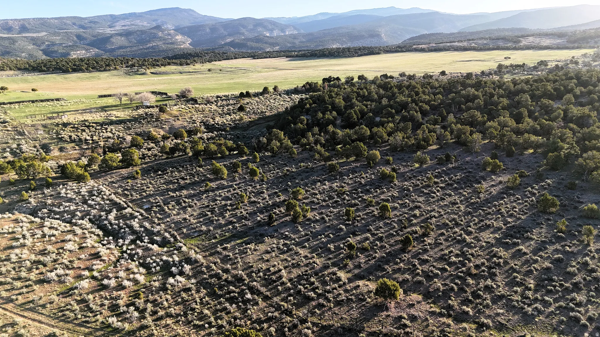 Bird's eye view of a mountainous background