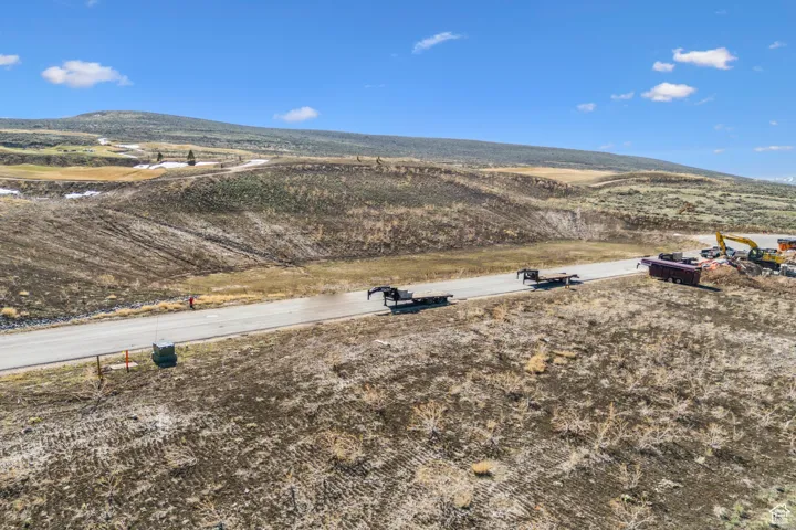 6833 White Dove Way, Park City, Utah 84098