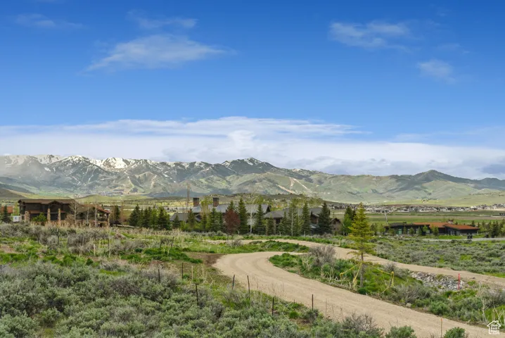 6877 White Dove Way, Park City, Utah 84098