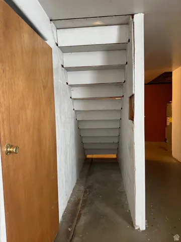Basement with electric water heater