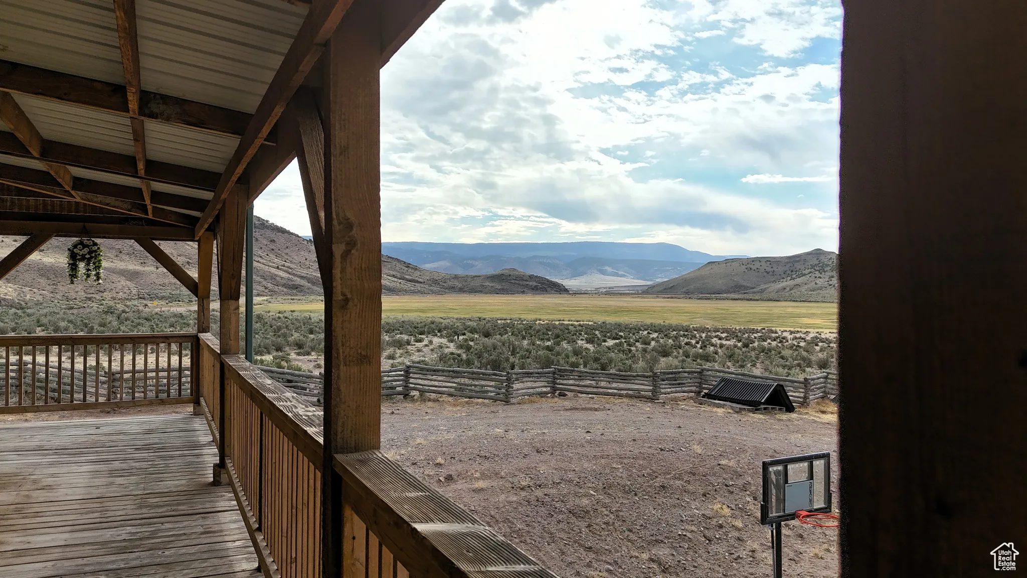 Deck featuring a mountain view