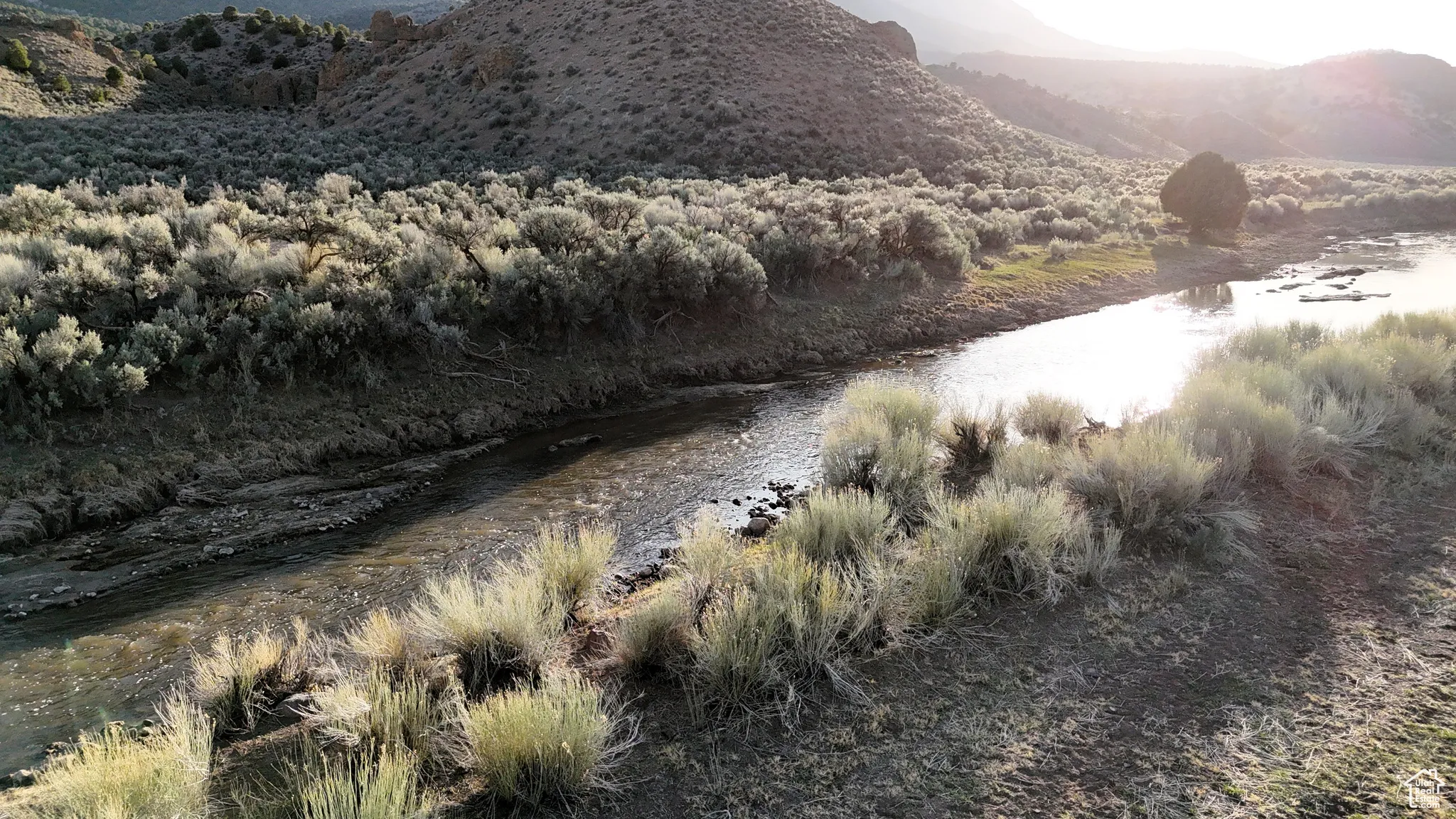 View of mountain feature