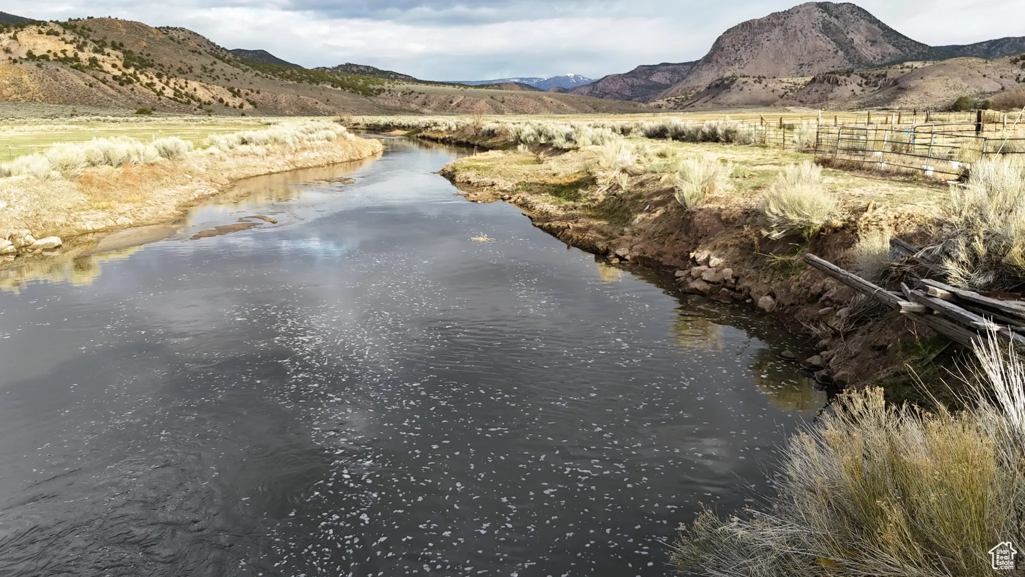 Water view featuring mountains