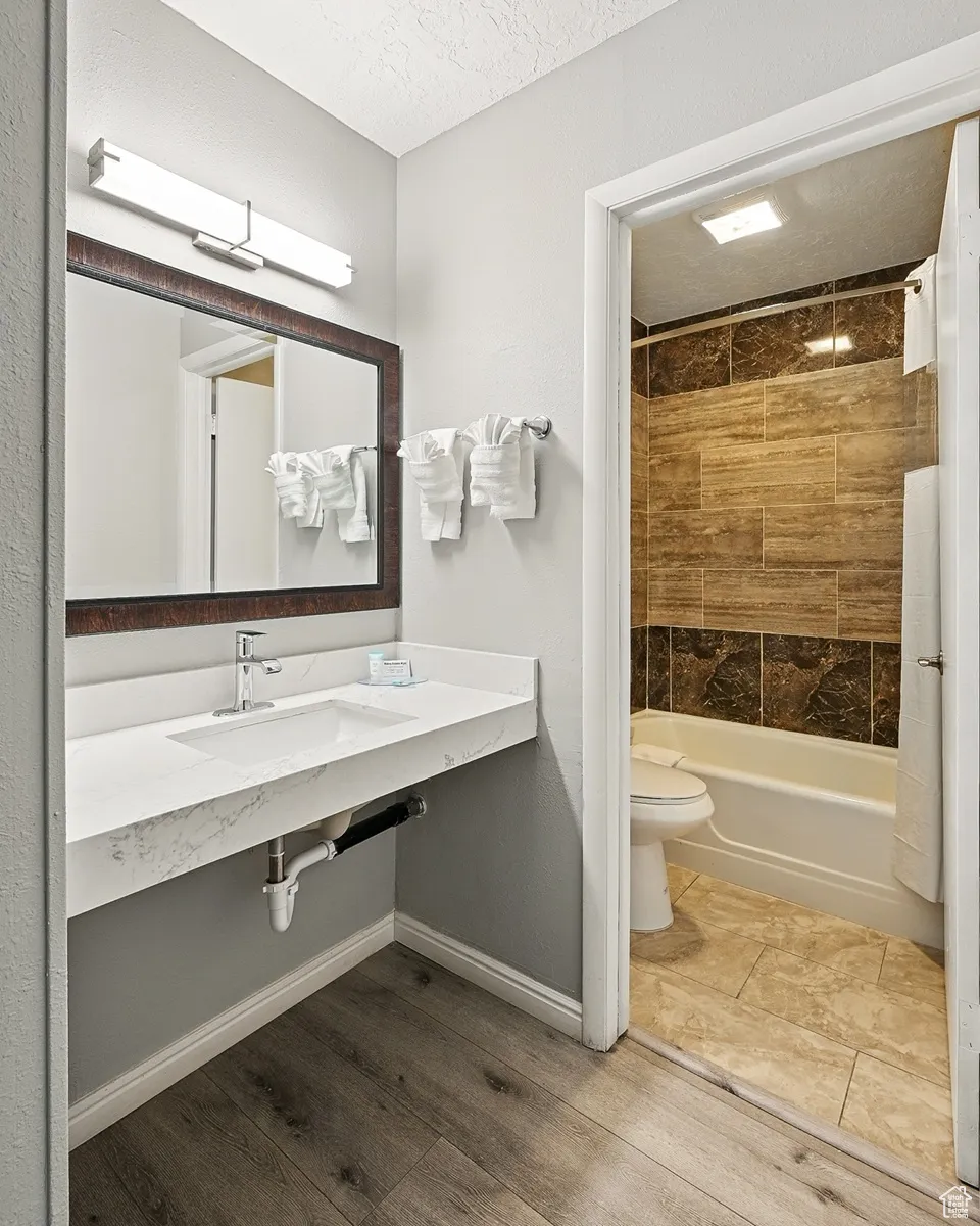Two-Room Suite Bathroom
