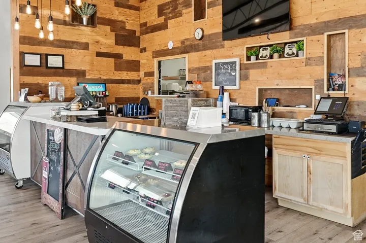 91 E Main St, Bicknell, Utah 84715