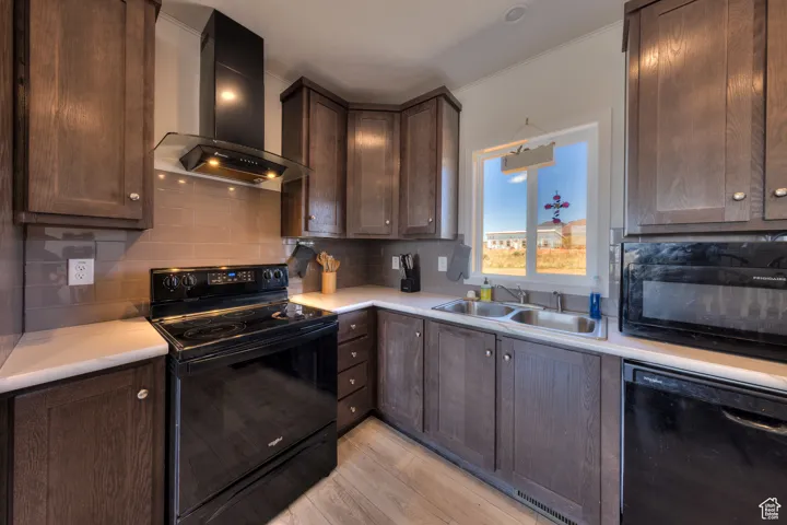 17 S Green Haven Rd #2, La Sal, Utah 84530