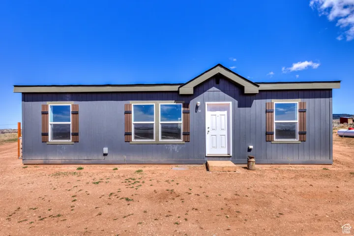 17 S Green Haven Rd #2, La Sal, Utah 84530
