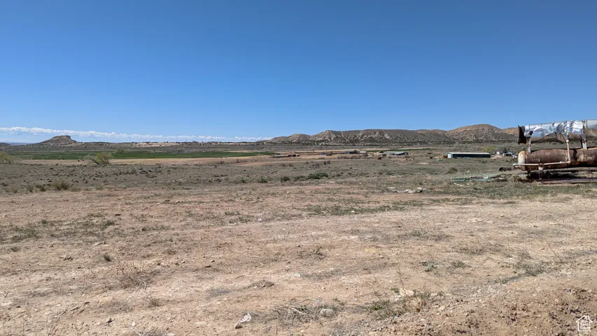 Mountain view with a rural view