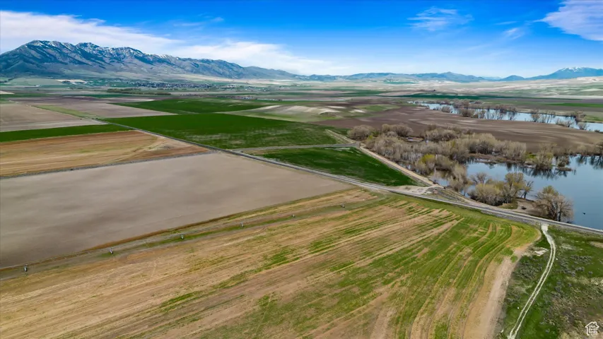 Aerial view with a water and mountain view