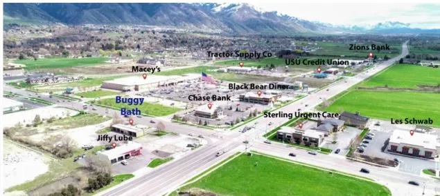 Bird's eye view with a mountain view