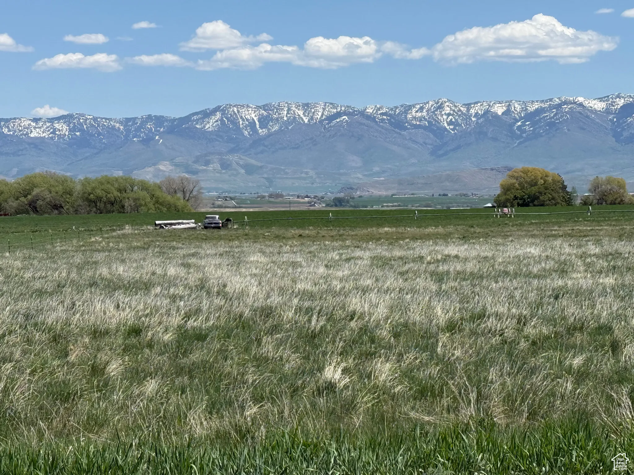 View of mountain background with rural landscape
